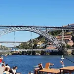 Appartement Boavista Premium With Ac, Terrace- Parking ,supermarket And Metro T3 Porto