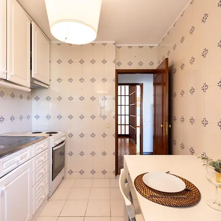 Daire Boavista Premium With Ac, Terrace- Parking ,supermarket And Metro T3 *
