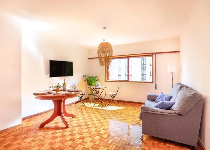 Apartamento Boavista Premium With Ac, Terrace- Parking ,supermarket And Metro T3