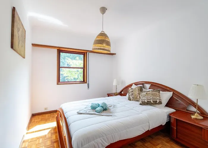 Boavista Premium With Ac, Terrace- Parking ,supermarket And Metro T3 * Porto