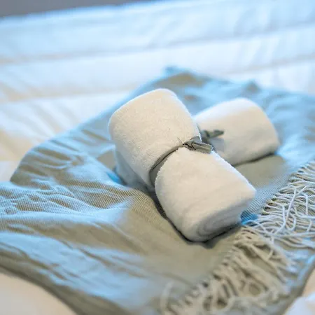 아파트 Boavista Premium With Ac, Terrace- Parking ,supermarket And Metro T3 포르투