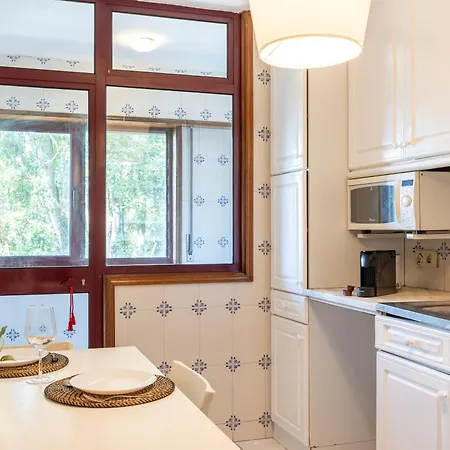 Boavista Premium With Ac, Terrace- Parking ,supermarket And Metro T3 아파트 포르투